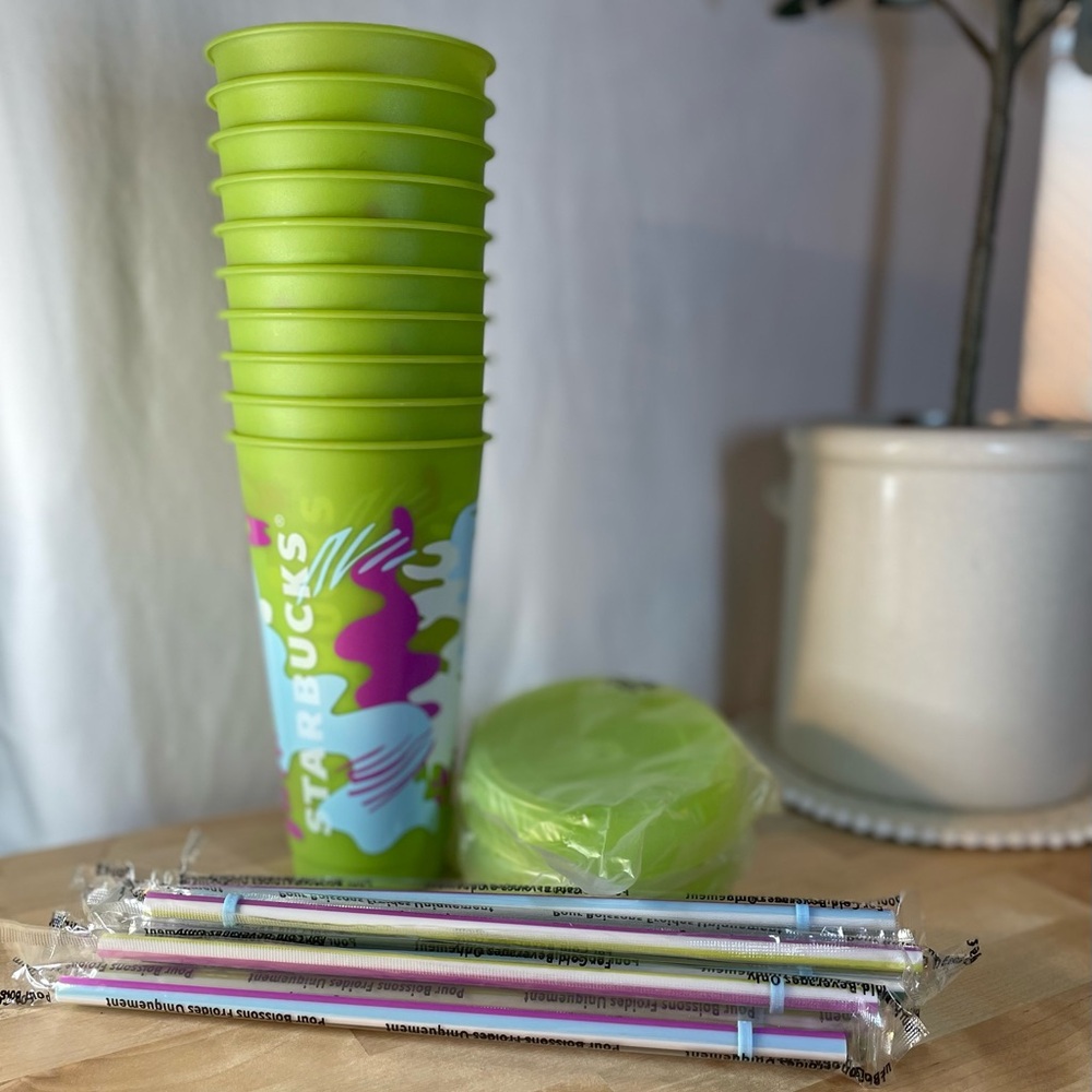 NWT Lot of 10 Starbucks Neon Green Reusable 24 oz Cups with lids and straws